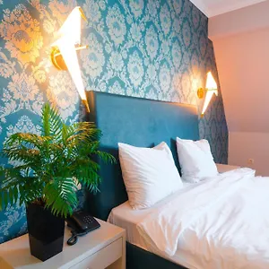 4* Otel Downtown