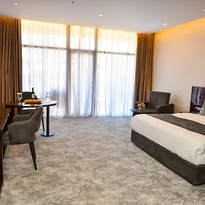 Hotel Monarch, Batumi